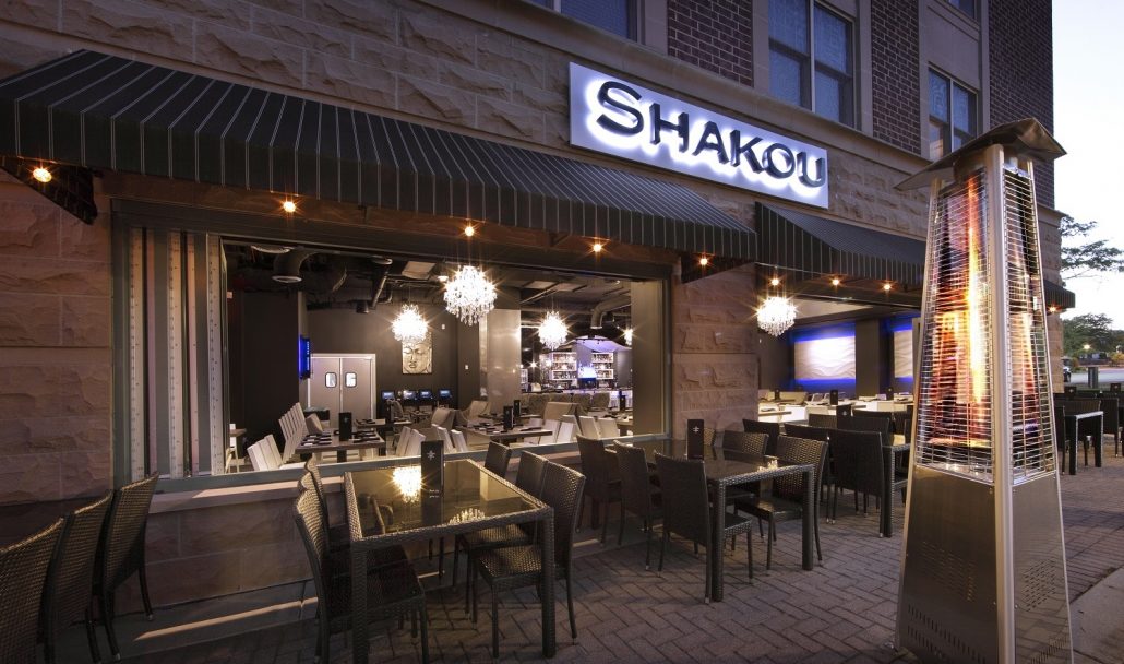 Shakou Arlington Heights outdoor dining and lounge.