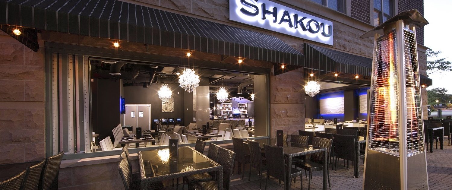 Shakou Arlington Heights outdoor dining and lounge.
